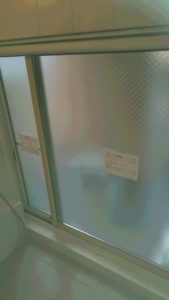 東京 中野区のガラス工事 フロアヒンジ工事 株式会社キタハラ 複層ガラス修理